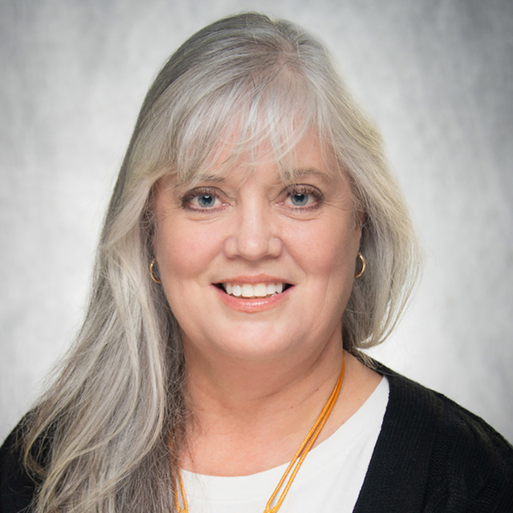 Sheri Raine, portrait
